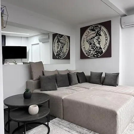 Lumi 2 Apartment *
