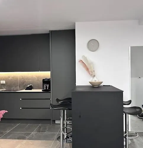 Lumi 2 Apartment *